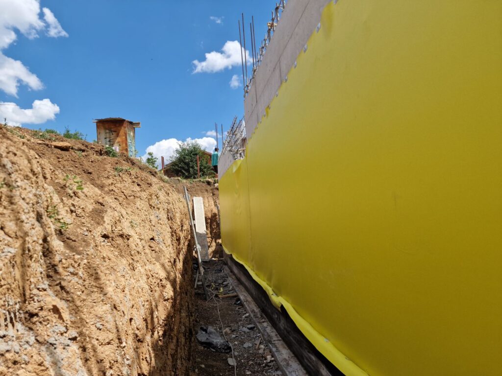 Хидрозолация на основи на къща от Хидростоп