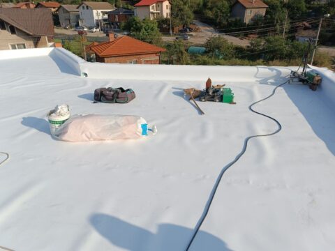 хидроизолация с tpo мембрана