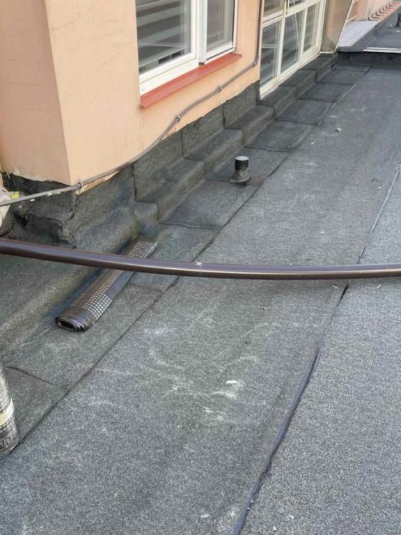 Полагане на битумна хидроизолация на плосък покрив в кв. Хладилника, гр. София, Хидростоп